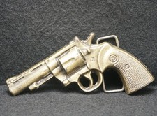 XA05149 VINTAGE 1970s CUT-OUT  REVOLVER PISTOL  HANDGUN FASHION BELT BUCKLE