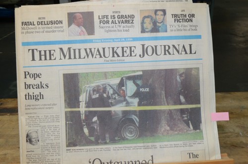 Jeffrey Dahmer Death Wish Realized Preso Kills Dahmer Milwaukee Periódico Lote 3 - Imagen 3 de 4
