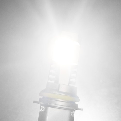 AUXITO 9007 HB5 100W LED Headlight Bulbs Hi-Low Beam 6000K Super Bright 80000LM - Foto 9 di 10