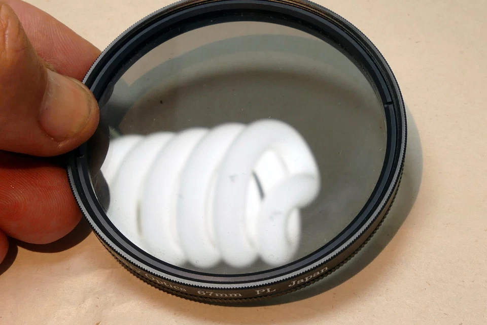 Merkury Optics 67mm PL Lens filter Polarizing Linear - Image 3 of 4