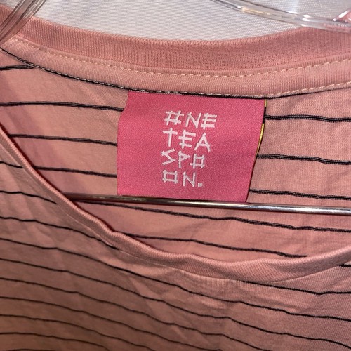 One Teaspoon Bower Bird Embroidered Logo Fitted Tee Pink Size XXL (fits L) NWT - Picture 3 of 10