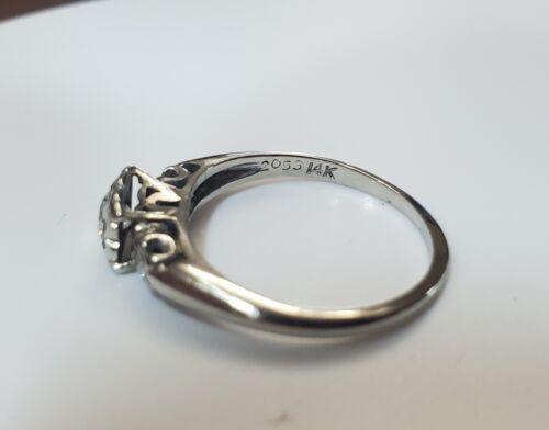 14K White Gold Vintage 1950s Engagement Ring 1/3 CTW Natural Diamonds Size 8.5 - Picture 9 of 9