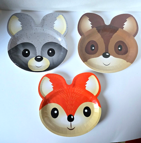 Platos de papel Celebrate It Animal Face Squirrel, Fox, Racoon 9" 12 piezas x 3 - Imagen 2 de 3