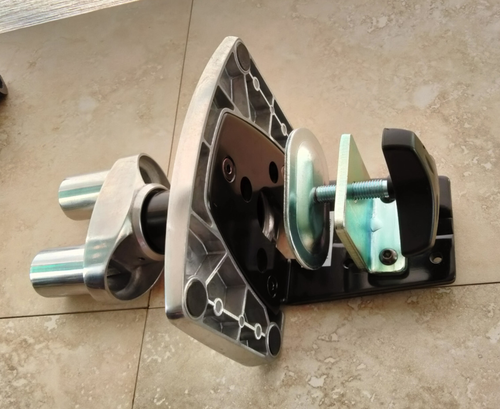 Ergotron - LX Dual Side-by-Side Monitor Arm Mount - MPN 45-245-026 - Aluminum - Photo 4/10