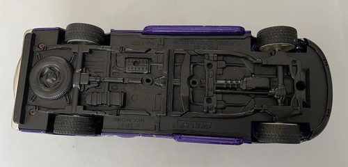 Ford F-150 Flareside Supercab DieCast LowRider PURPLE w/Bk Flames Welly - Picture 6 of 6