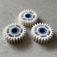 3pcs/lot 327C1061821B FUJI frontier GEAR SPUR 550 WITH BLUE BUSH 24.T.O
