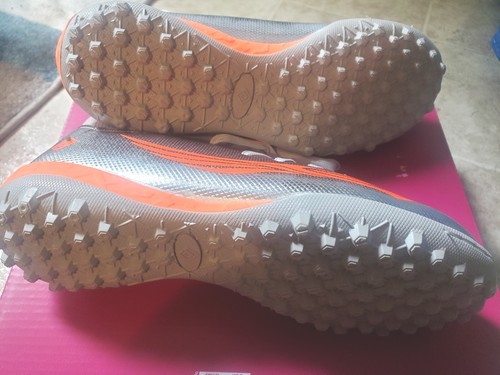 New Size 3  Youth High Top  Football Shoes Soccer Cleats - Picture 4 of 4