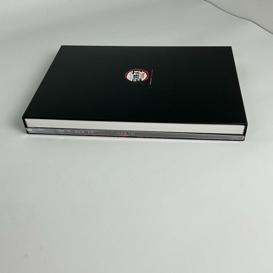 Demon Slayer Kimetsu no Yaiba Original Image Collection Art Book Set 1 ufotable