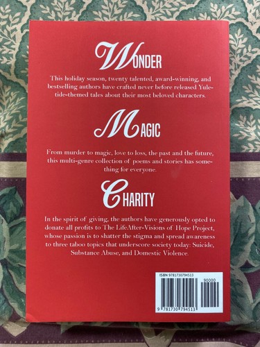 Tangled Lights and Silent Nights: A Holiday Anthology Signed - Foto 3 di 4