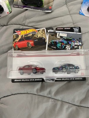 専用 Hot Wheels Nissan 2パック Hot Wheels HFF33 Premium 2-Pack, Nissan Z Proto/ Nissan