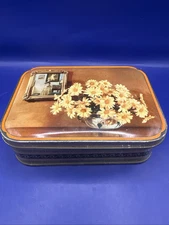 Vintage Edward Sharp & Sons- Floral Daisies Tin Box With Lid 4” x 6”