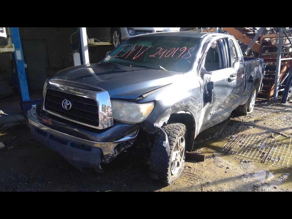 05-09 TOYOTA TUNDRA 4,7 Л ПАССАЖИРСКИЙ ПРАВЫЙ ВТОРИЧНЫЙ КЛАПАН ВПРЫСКА ВОЗДУХА 2UZFE - Изображение 4 из 4