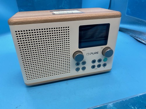 *FOR PARTS* Pure Classic H4 Digital Radio - White/Oak - Picture 5 of 12