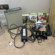 Microsoft Xbox 360 White PAL Wi-Fi 1080p Bundle Box Controller Cables FIFA11