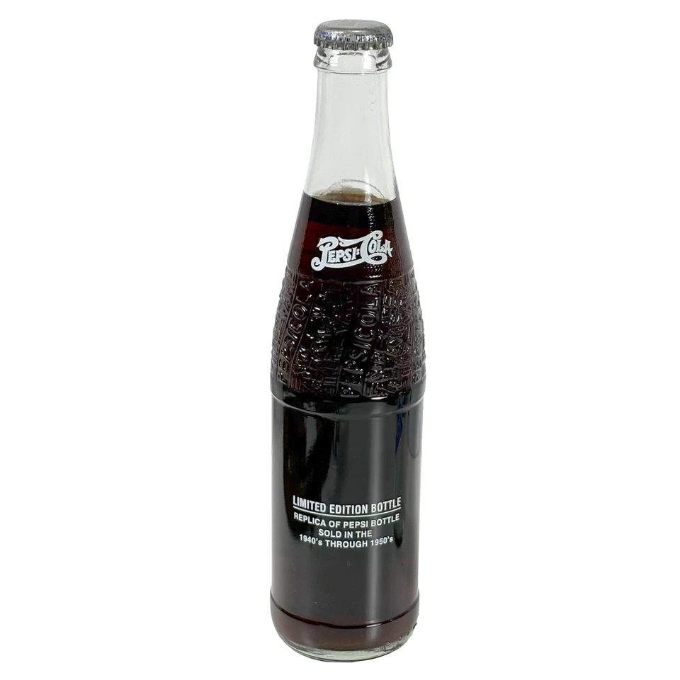 Official PEPSI Replica 1950s & 1900s Glass Bottles, Back To The Future 1955 Prop - Image 4 of 4