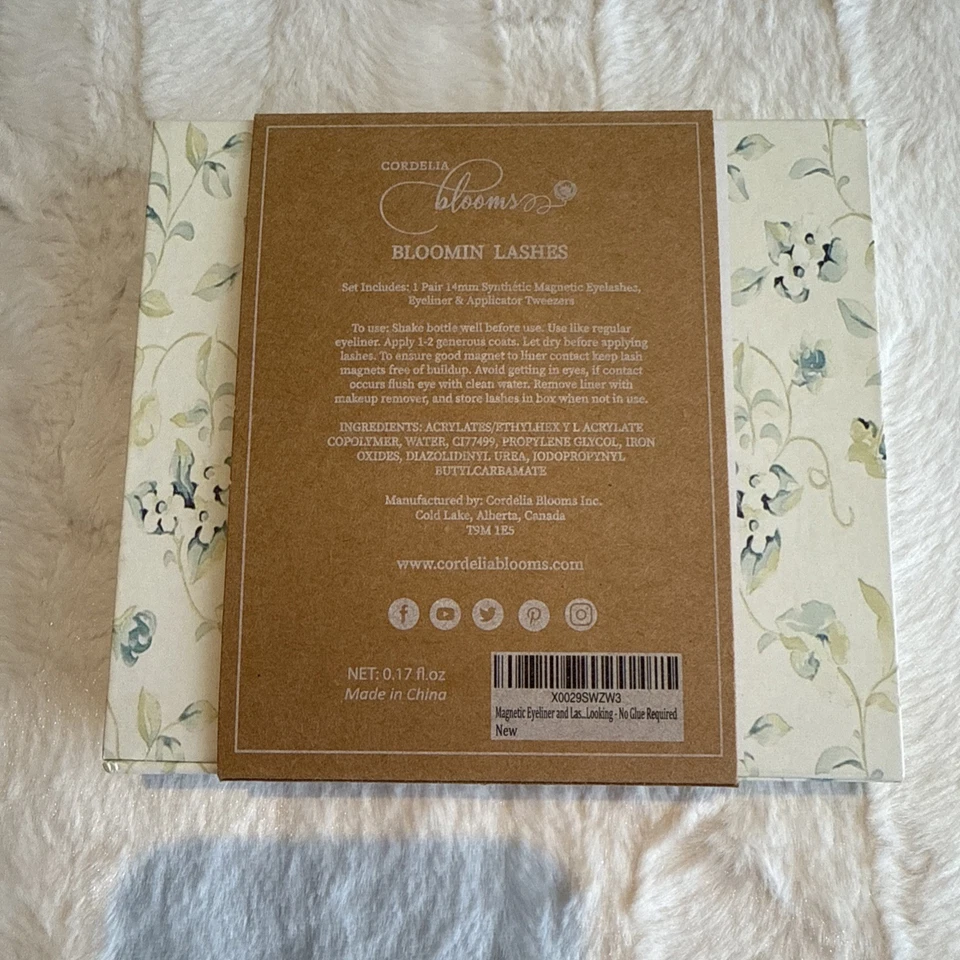 Pestañas magnéticas Cordelia Blooms nuevas en caja Foto 2 de 4