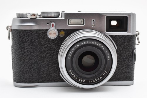 [MINT+] Fuji Fujifilm X100 12.3MP Digital Camera Silver X Series From JAPAN - Picture 14 of 23