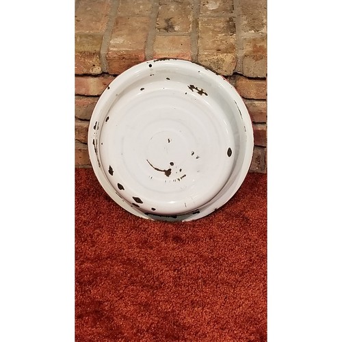 Vintage Enamelware Basin, Large Round, Farmhouse Primitive, Country Rustic - Picture 3 of 4