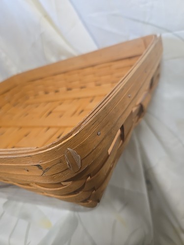 1997 Longaberger Hostess Serving Basket with Divided Plastic Insert & Ice Tray - Picture 10 of 16