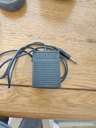 Yamaha FC5 FC-5 Piano & Keyboard Sustain Damper Pedal Foot Switch With 1/4" Jack