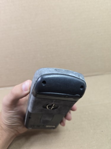 Garmin GPS MAP 76 Handheld Mapping GPS For Parts/Reapir Bad Screen Worn Rubber - Bild 6 von 9