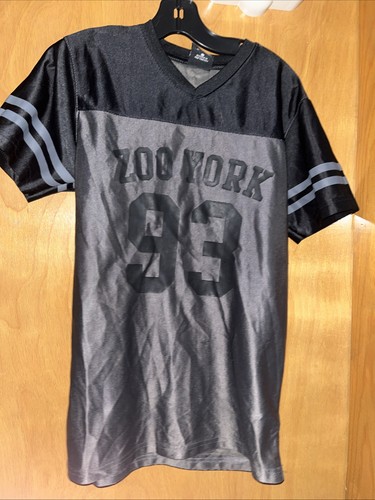 ZOO YORK YOUTH MEDIUM SHORT SLEEVE SHIRT (B72) - Picture 2 of 9