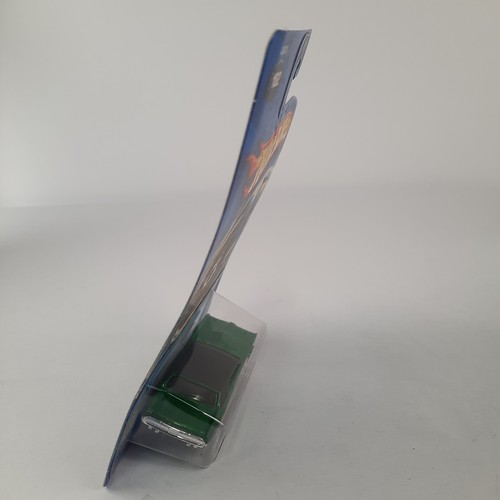 2006 Hot Wheels 1968 MERCURY COUGAR #182 2006 Green - Picture 4 of 4