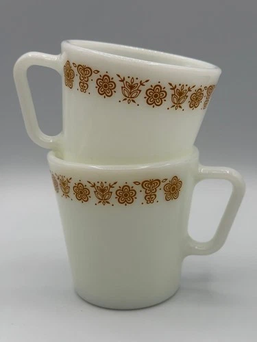 2 Vintage Pyrex 1410 Gold Butterfly D Handle Milk Glass Coffee Mugs