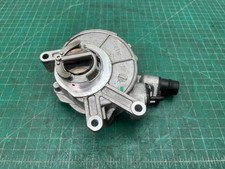 11-13 BMW F10 550i N63 4.4L ENGINE BRAKE VACUUM PUMP OEM