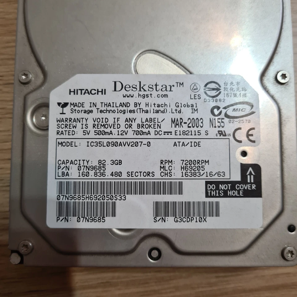 80 GB IDE HITACHI DESKSTAR IC35L090AVV207  3,5"  HDD Festplatte Retro - Bild 2 von 4