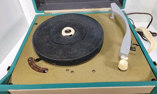 Vintage 1950's Airline Record Player Model GAA 863-A - Picture 11 of 16