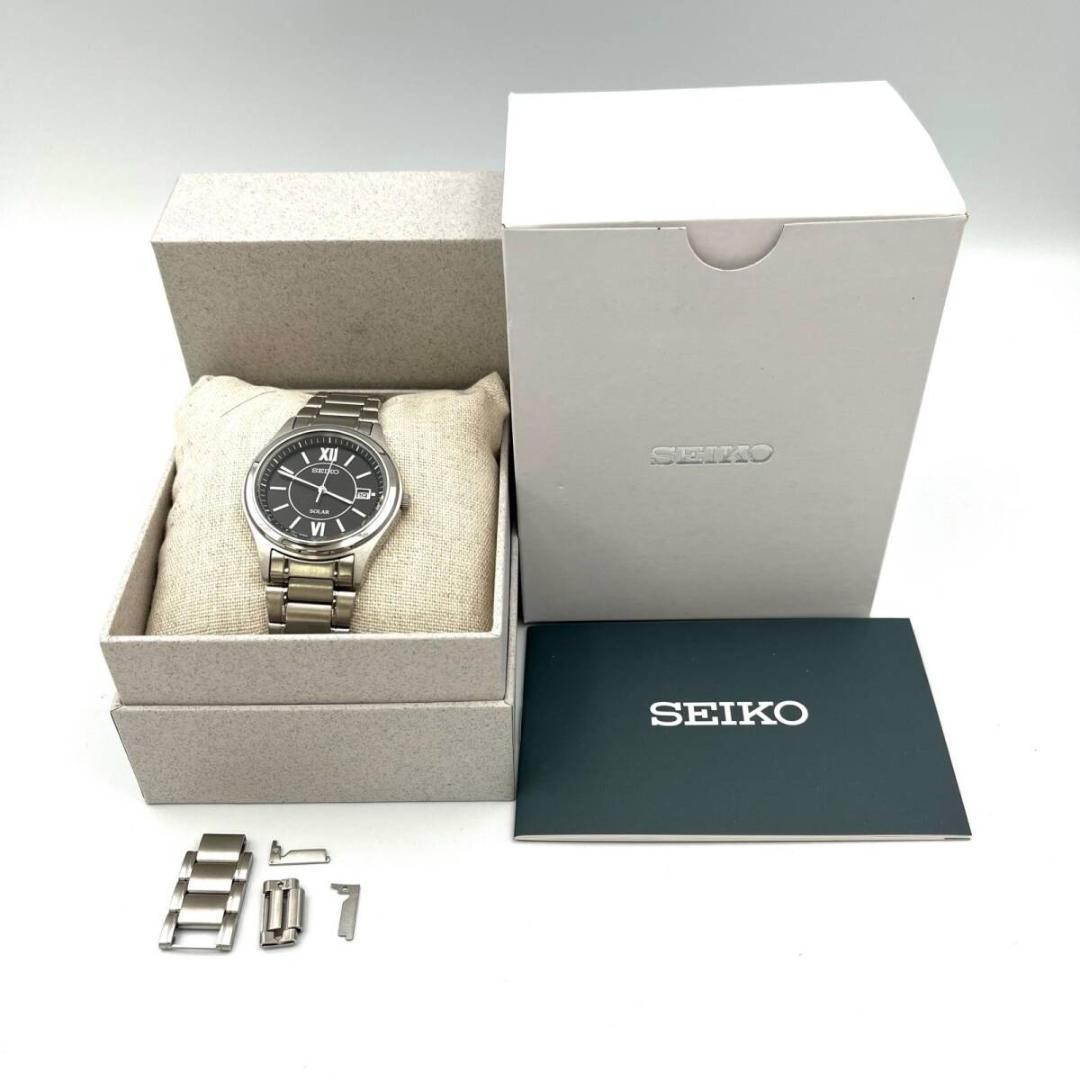 Seiko Solar V147-0AD0 Mens Watch with Eco-Drive Technology