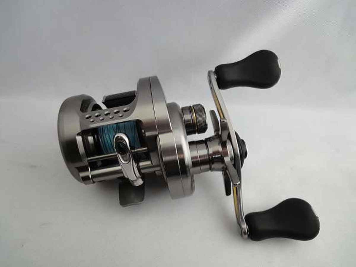 リール SHIMANO CALCUTTA CONQUEST BFS HG Amazon.com : Shimano Bait Reel 23 Calcutta Conquest BFS HG