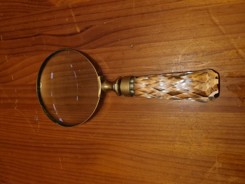 SUPER ANTIQUE LARGE SOLID CUT CRYSTAL HANDLE & BRASS MAGNIFYING GLASS - Picture 6 of 6