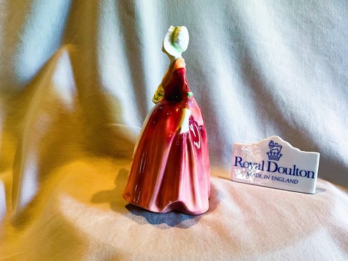 ROYAL DOULTON FIGURINE " Janet” HN1916 - 7 - Picture 3 of 11