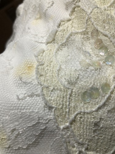 Gorgeous Vintage Wedding Dress With Hat with discoloration on it - Picture 4 of 9
