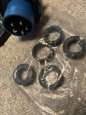 Hubbell new W/certified Sleeves Verified Hubbell HBL530P9W Plug, 30A 120/208V