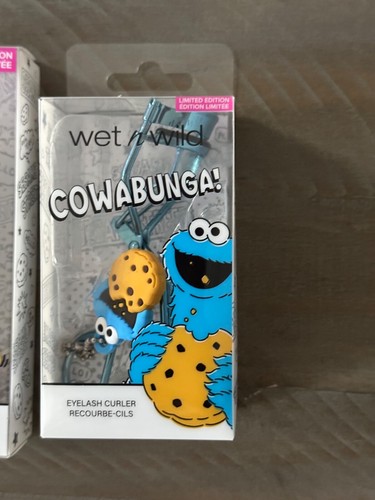 Wet N Wild Sesame Street Cookie Monster Eyelash Curler Lip Scrub Eye liners NEW - Picture 3 of 6