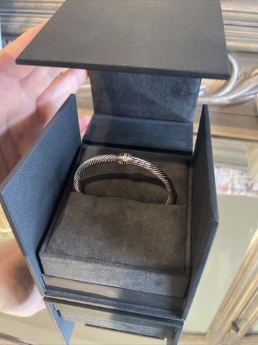 David yurman 2tone diamond bracelet $1,495+TAX RETAIL!! - Picture 9 of 10