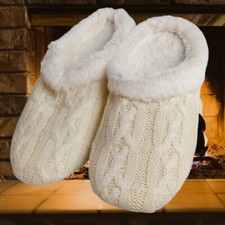 Women's Wool Knitted Slippers White Size S 7/8 Wintery White Cream Fashion