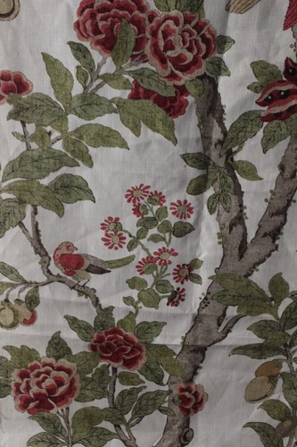 GP & J Baker, Chinese Eldon, Floral with Birds, Various Colors/Sizes Available - Picture 9 of 14
