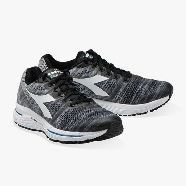 diadora running shoes