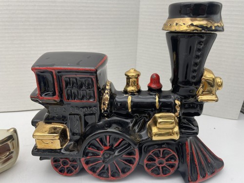 Ezra Brook Delta Belle Steam Boat Decanter & Locomotive Train Decanter w/Cork - Picture 3 of 15