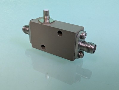 PIN Switch, Hewlett-Packard HP 33102A, SPST SMA(f)/SMC(m)  0,1-18 GHz