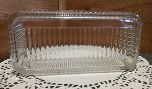 VINTAGE FEDERAL GLASS RIBBED REFRIGERATOR DISH W/EMBOSSED & ORNATE LID - Picture 4 of 11