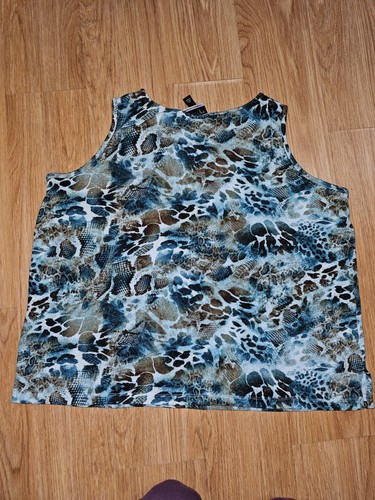 Catherines Added Dimensions 2X Bead Sparkle Metallic Reptile Knit Women's Tank - Picture 2 of 6