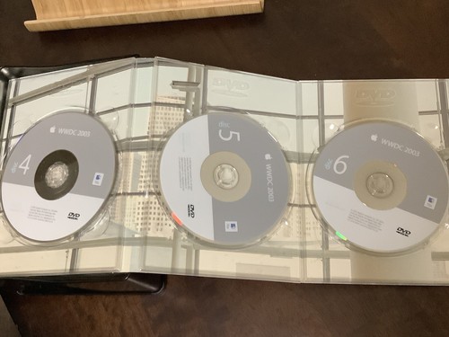 RARO Apple WWDC 2003 Worldwide Developers’ Conference Sessions set DVD completo - Foto 7 di 9