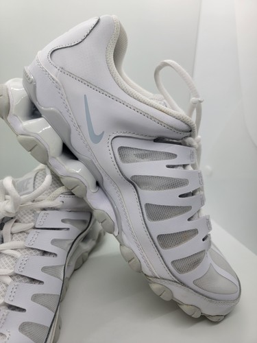 Nike Reax 621716-102 White Sneakers Men’s 7.5 / Women’s 9.5 Athletic Shoes Sleek - Picture 18 of 20