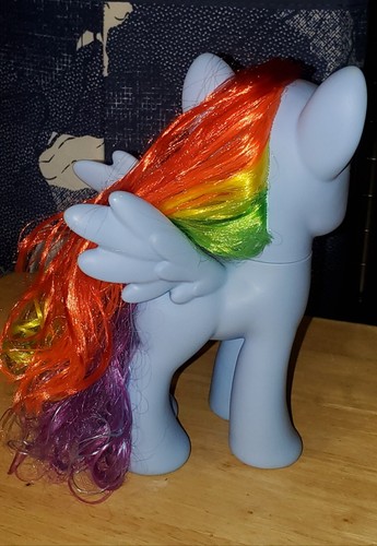 MLP RAINBOW DASH 2015 Hasbro 13525A ( 71621A) Approx. 8” - Picture 7 of 19