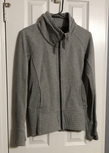 Lululemon Radiant Jacket Full Zip Funnel Neck Size 4 in Heathered Grey - Picture 8 of 18